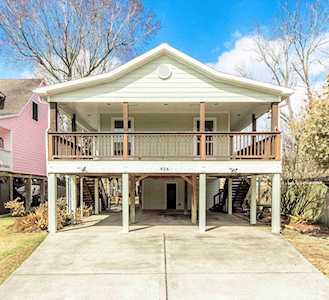 926 Elm Rd Clear Lake Shores, TX 77565