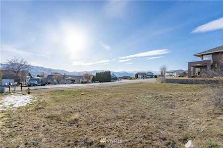 103 Stormy Mountain Way Chelan, WA 98816
