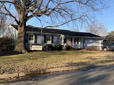 7516 E Mulberry Street Evansville, IN 47715