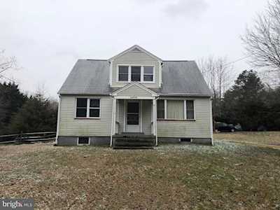 19205 Aquasco Rd Brandywine, MD 20613