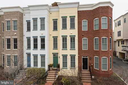 416 L St SE Washington, DC 20003