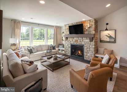 308 Founders Way Mechanicsburg, PA 17050