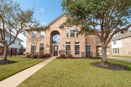 8207 Still Oak Ln Cypress, TX 77433