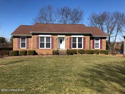 12117 Briargate Ln Goshen, KY 40026