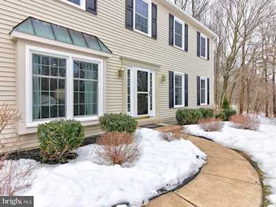 498 Gregory Ln West Chester, PA 19380