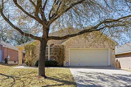 5905 Taylorcrest DR Austin, TX 78749