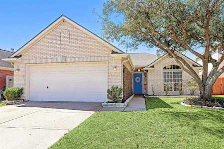 8755 Copperbrook Drive Houston, TX 77095