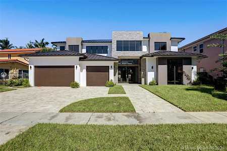 2511 NE 48th St Lighthouse Point, FL 33064