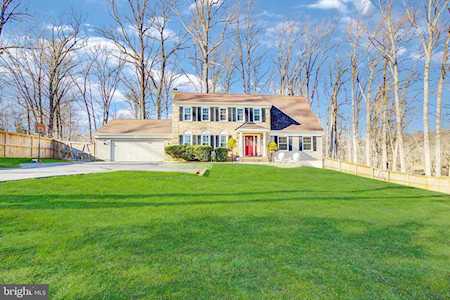 12102 Metcalf Circle Fairfax, VA 22030