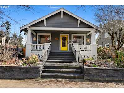 4054 NE 9th Ave Portland, OR 97212