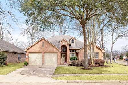 3002 Lonesome Ridge Ct Sugar Land, TX 77498