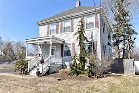 99 Riverside Ave Warwick, RI 2889