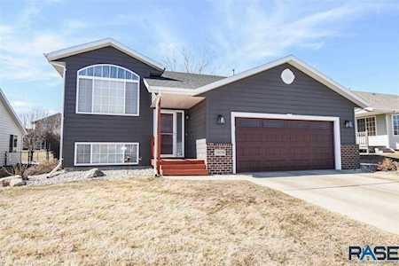 4609 S Equity Dr Sioux Falls, SD 57106