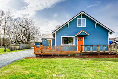703 F And S Grade Rd Sedro Woolley, WA 98284