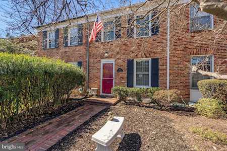 915 Columbus St Alexandria, VA 22314