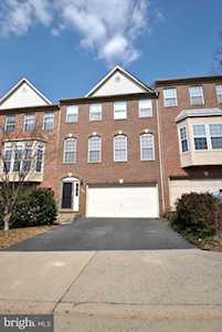 4119 Brookgreen Dr Fairfax, VA 22033