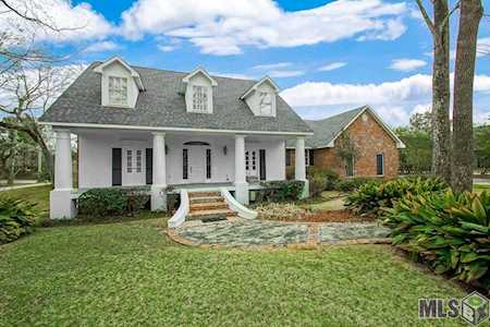 754 Woodview Ct Baton Rouge, LA 70810