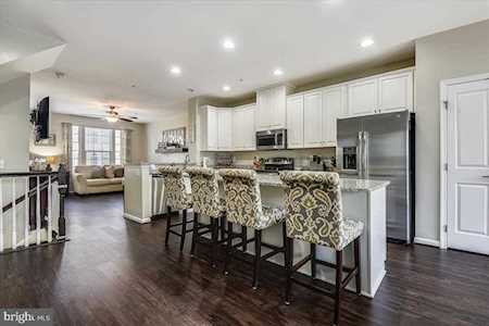 2737 Prospect Hill Dr Hanover, MD 21076