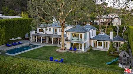 1711 Alta Mura Road Pacific Palisades, CA 90272