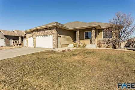 4004 W 90Th St Sioux Falls, SD 57108