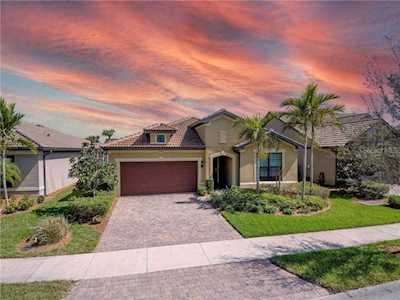 19742 Ortona St Venice, FL 34293