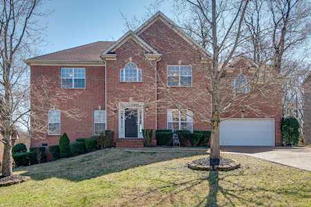 1571 Red Oak Ln Brentwood, TN 37027