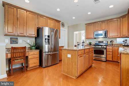 4202 Quanders Promise Dr Bowie, MD 20720