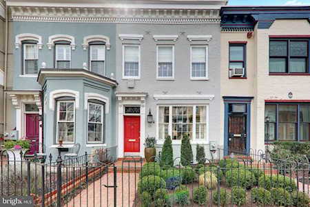 135 D St SE Washington, DC 20003