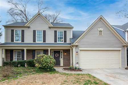 2389 Lake Villas Ln Duluth, GA 30097