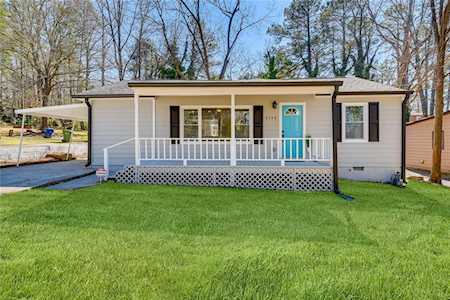 2774 Oldknow Dr NW Atlanta, GA 30318
