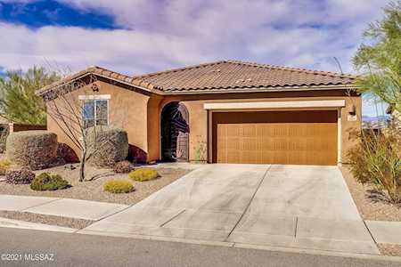 9505 S Quiet Dove Dr Tucson, AZ 85747