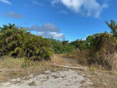 9417 SE Sharon Street Hobe Sound, FL 33455