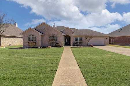 2106 Walnut Grove Ct College Station, TX 77845-4616
