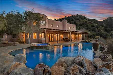 30452 Luis Rey Heights Road Bonsall, CA 92003