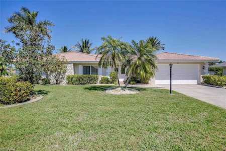 1011 S Town And River Dr Fort Myers, FL 33919