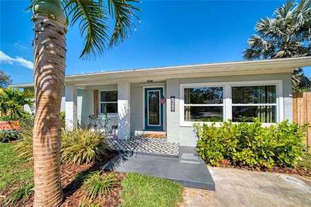 6349 2nd Ave N St Petersburg, FL 33710