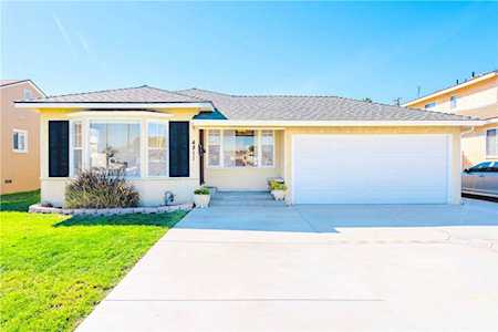 4811 N Bellflower Boulevard Long Beach, CA 90808