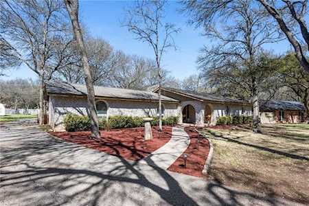 3408 Spotted Horse TRL Austin, TX 78739