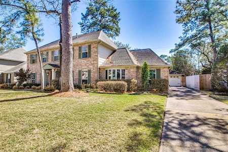 9407 Godstone Ln Spring, TX 77379