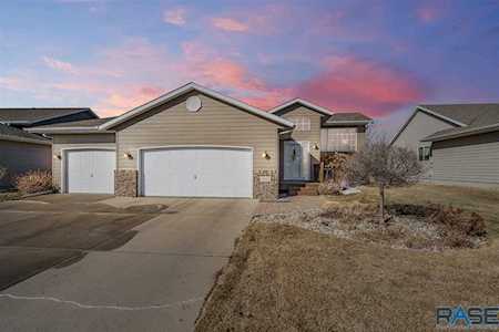 4821 S Galway Ave Sioux Falls, SD 57106