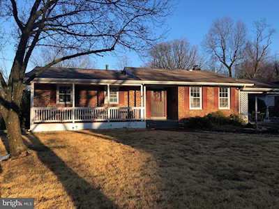 6129 Crozet Ct Springfield, VA 22150