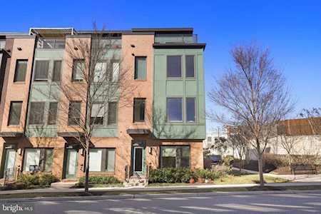 5618 45th Ave Hyattsville, MD 20781