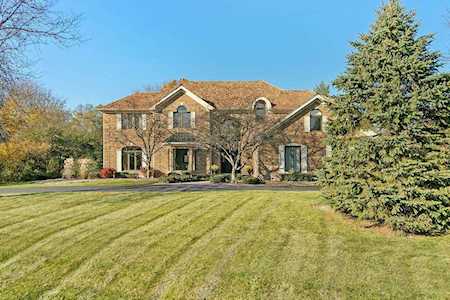 28540 W Heritage Oaks Rd Barrington, IL 60010