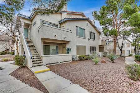 5222 Mandalay Springs Dr #102 Las Vegas, NV 89120