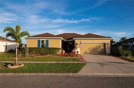 220 Star Shell Dr Apollo Beach, FL 33572
