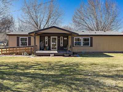 9107 Phantom Court Middleton, ID 83644