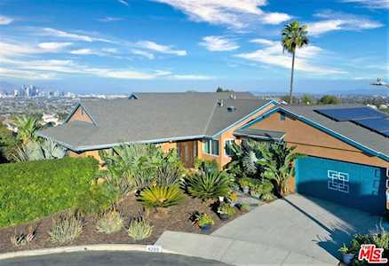 4200 Don Tapia Place Los Angeles, CA 90008