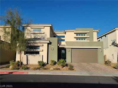 8239 Soapstone Creek Way Las Vegas, NV 89113