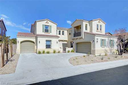 7030 Pipers Ridge Ave Las Vegas, NV 89113