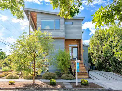 5805 NE 32nd Pl Portland, OR 97211